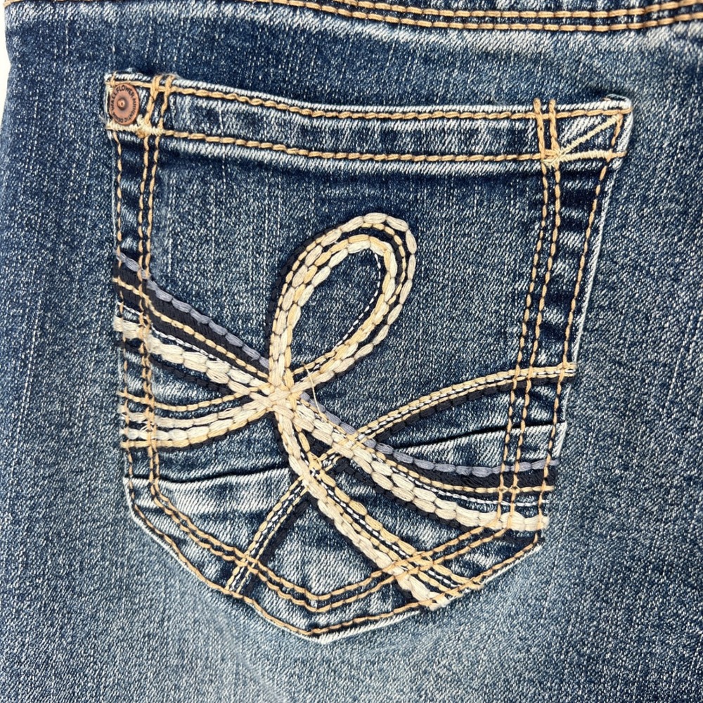 WallFlower Luscious Curvy Bootcut Jeans 9 Long Stretch Embroidered Pockets 30x31 - Picture 3 of 12